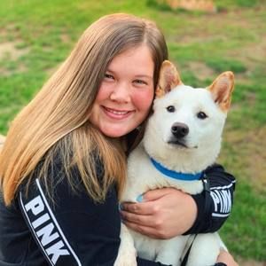 Meet your Posher, Makenzie